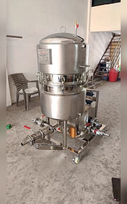Chemtech Enterprise stainless steel sparkler filter – closed vessel unit on mobile trolley – photo 2